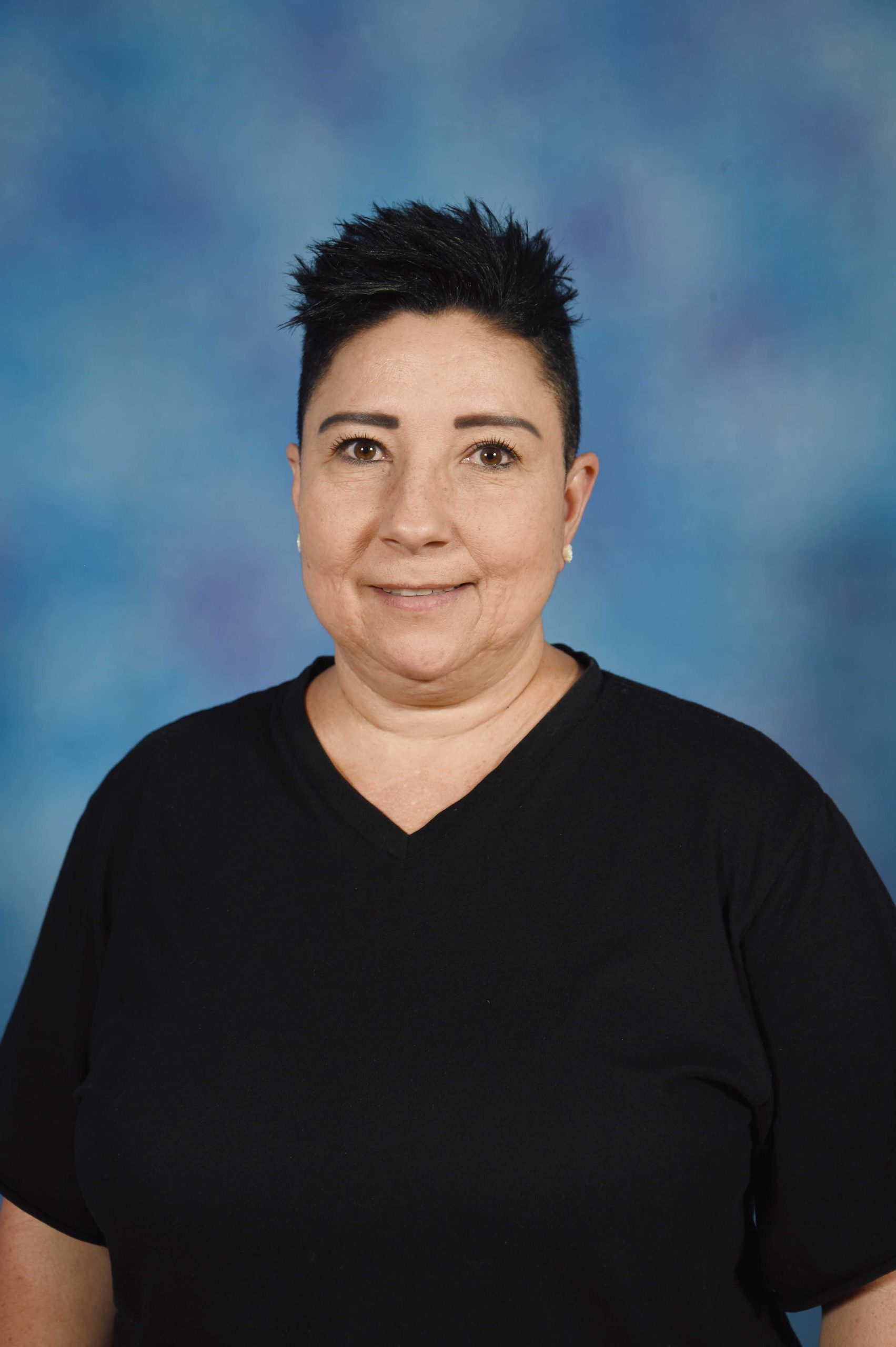 Ms R Van Tonder